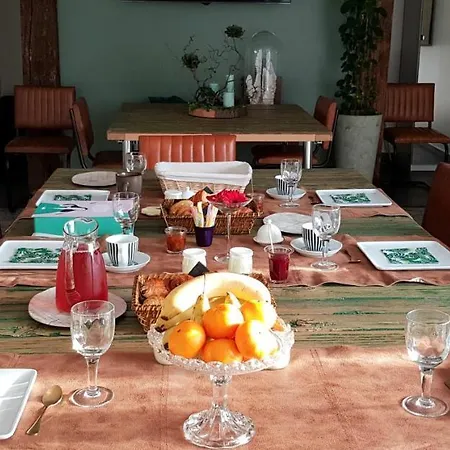 Il Etait Ferme Bed & Breakfast *