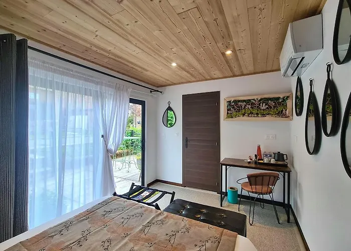 Il Etait Ferme Bed & Breakfast 4*